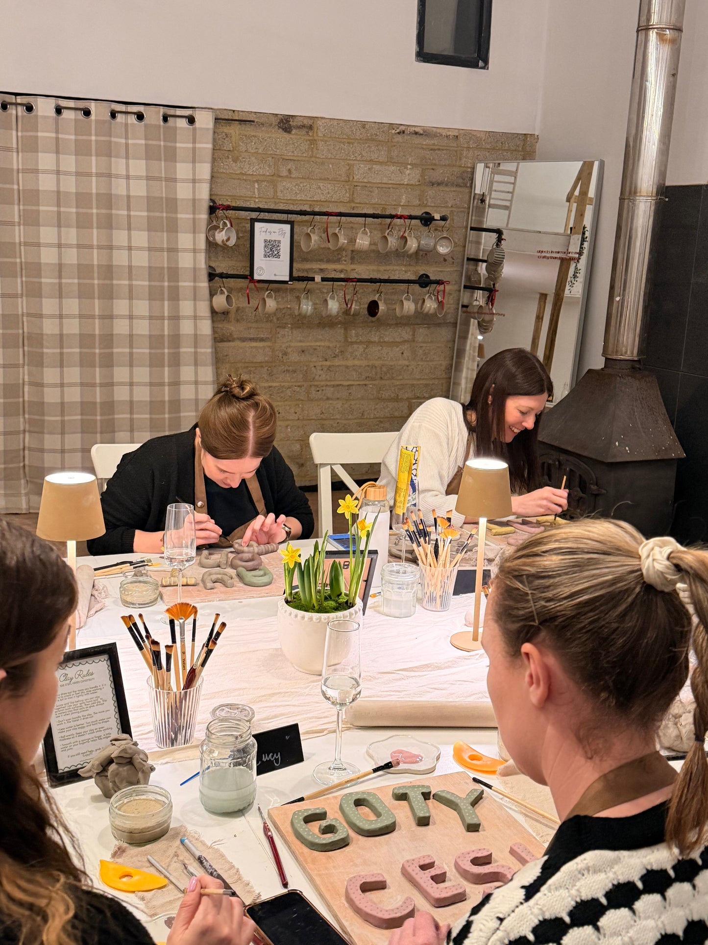 Pet Bowl Workshop | Sunday 19th April | 12-2:30pm