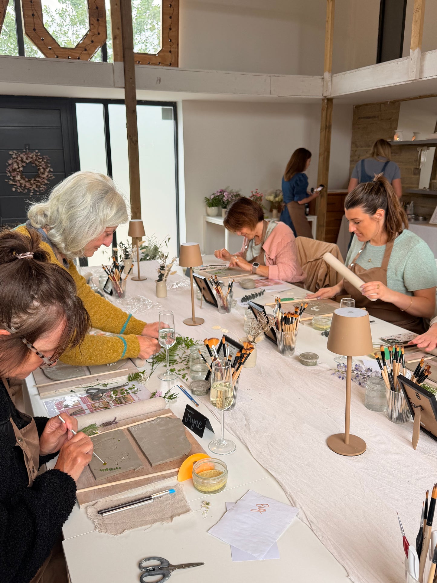 Flower pressed Plates & Trays | Sunday 20th September | 1-3pm | Flowers & Felicitys